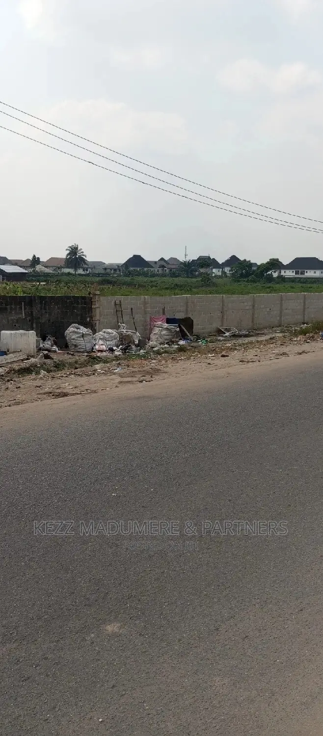 For Sale: Cornerpiece 100 Plots With Cofo in Port-Harcourt