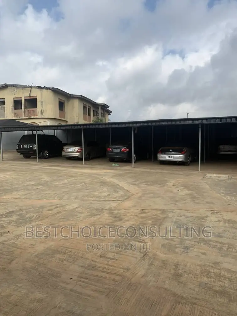 Warehouse of 2,700sqm Along Alomaja Ind. Hub, Old Lg Rd in Ibadan