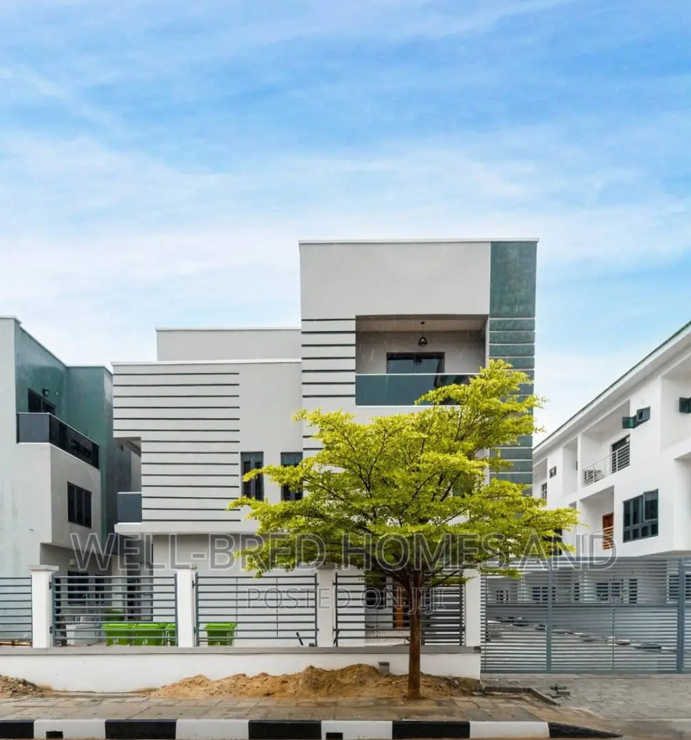 4bdrm House in Lekki Phase 1 for rent in Lekki Phase 1