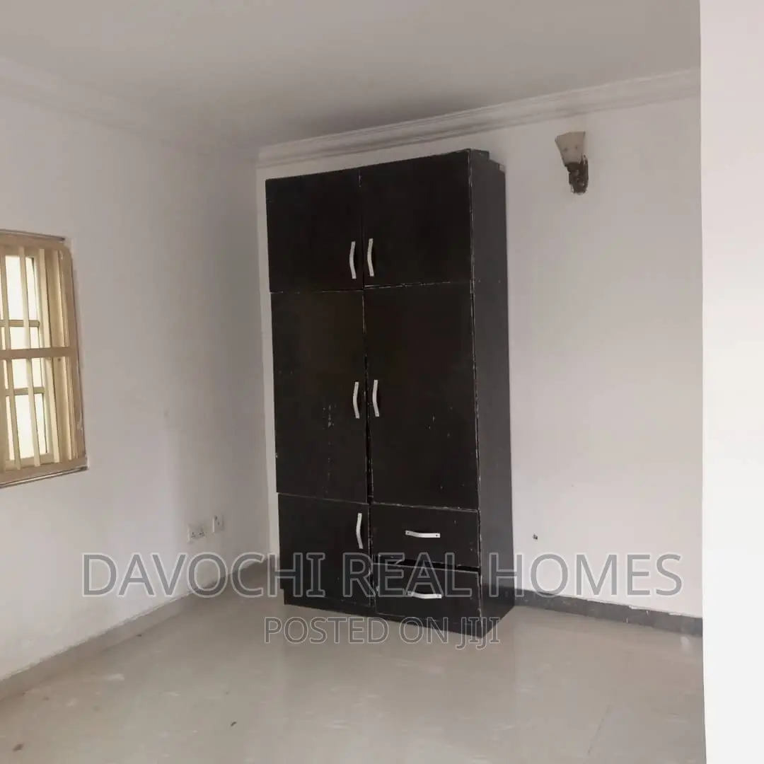 1bdrm Apartment in Ikota Villa, Lekki for rent in Lekki