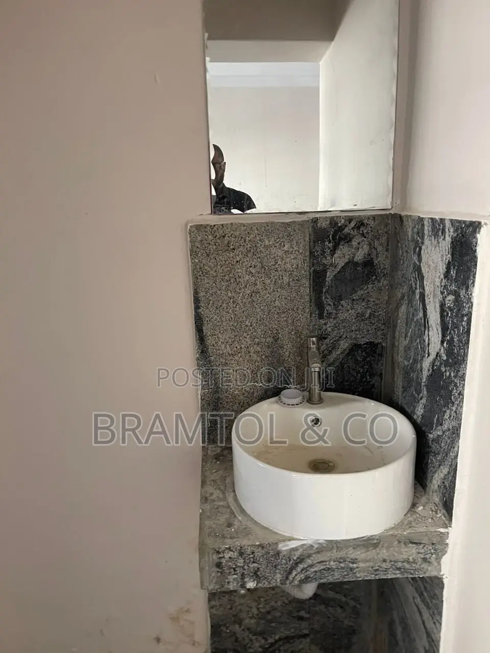 2bdrm Block of Flats in Dawaki for rent in Dawaki