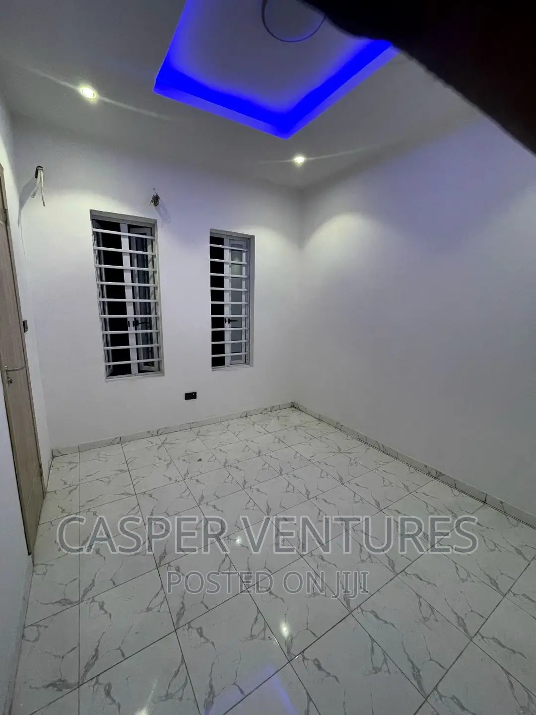 Mini Flat in Sage., Chevron for rent in Chevron