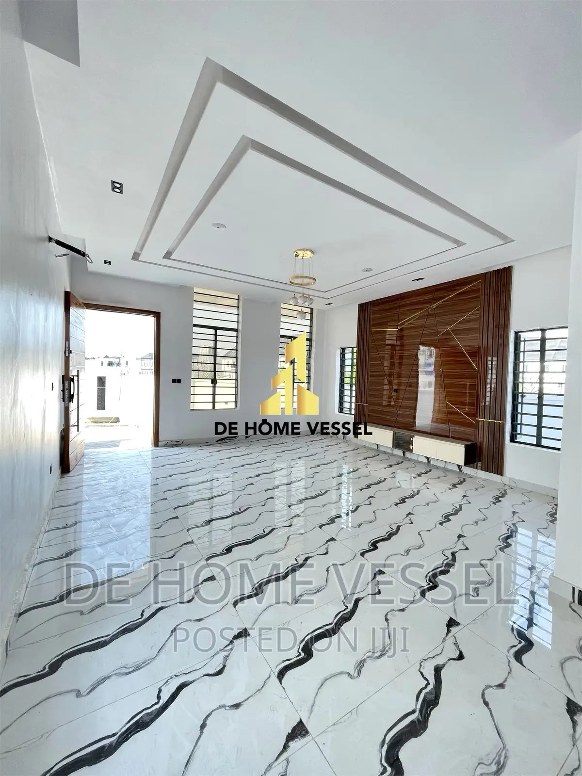 5bdrm Duplex in Lekki for sale in Lekki