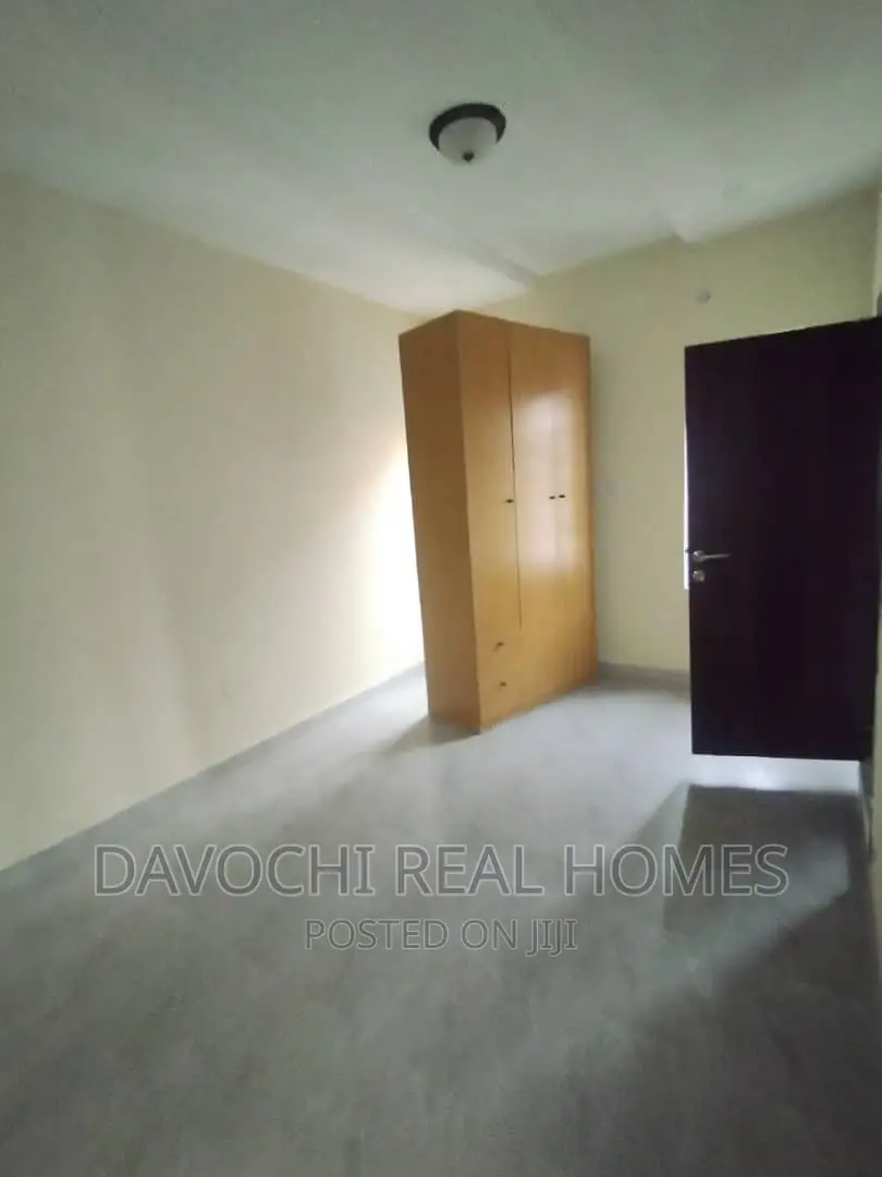3bdrm Apartment in Ikota Villa Estate, Lekki for rent in Lekki