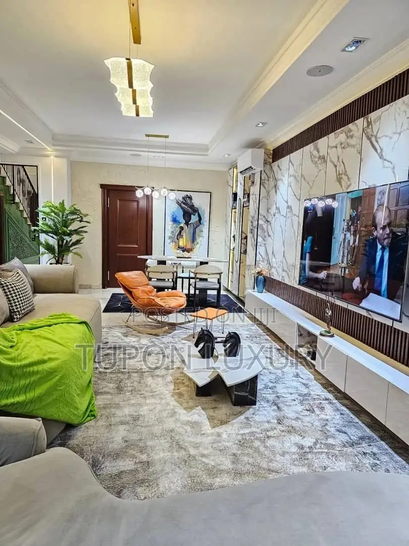 Luxury 4 Bedroom Duplex With Pool,Gym Snooker in Lekki Phase 1