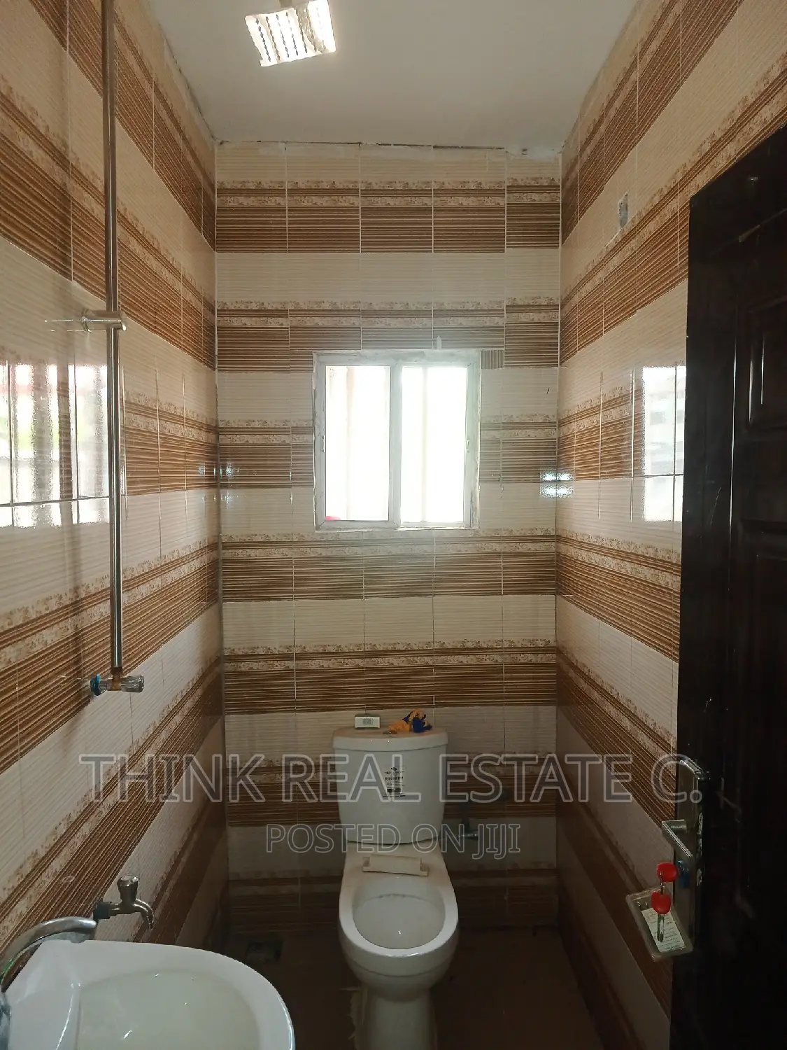 1bdrm Room & Parlour in Winners,Sapele Road, Benin City for rent in Benin City