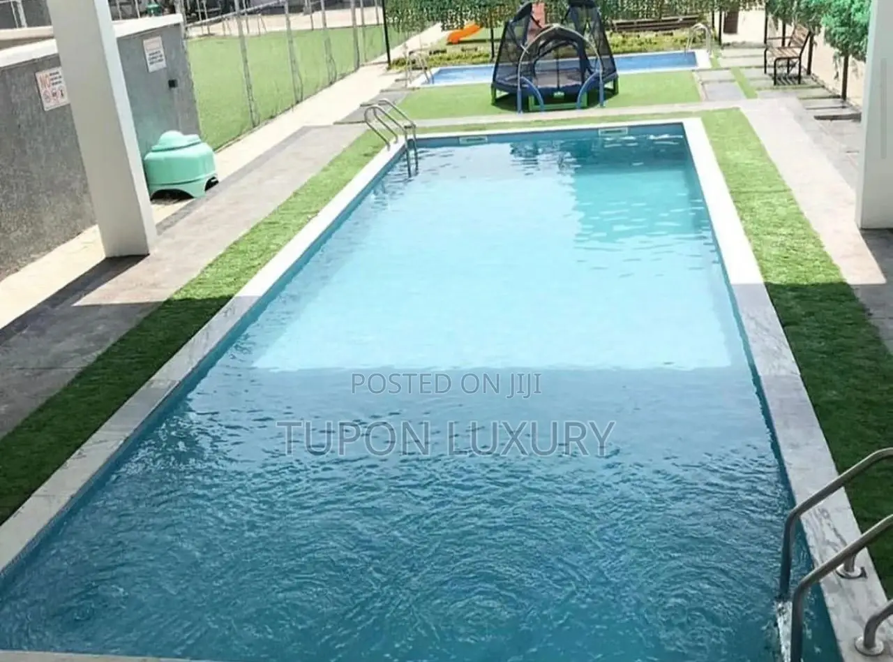 Luxury 4 Bedroom Apartment With Pool, Snooker, Gym in Lekki Phase 1