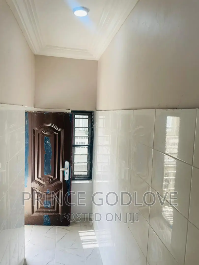 2bdrm Block of Flats in Trans Engineering, Dawaki for rent in Dawaki