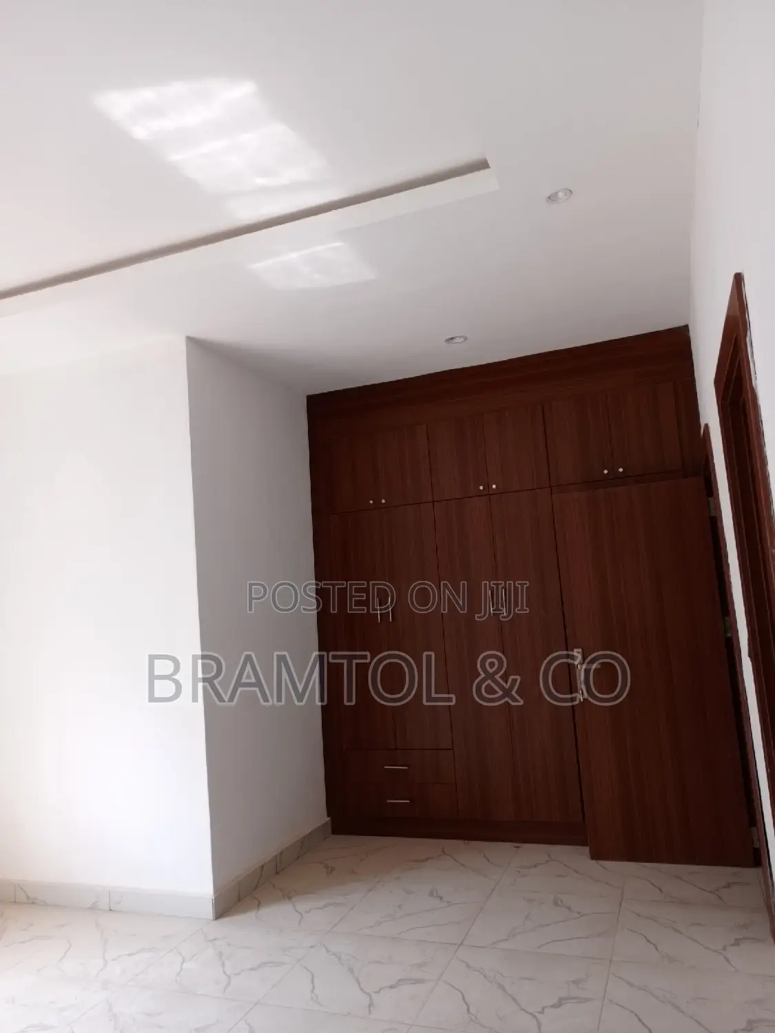 3bdrm Block of Flats in Guzape District for rent in Guzape District