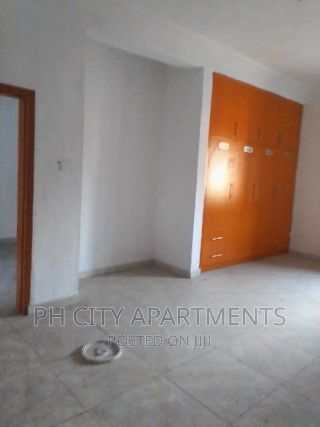 3bdrm Block of Flats in Paradise Estate, Port-Harcourt for rent in Port-Harcourt