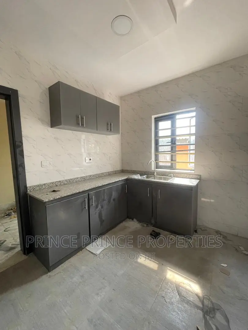 Furnished 2bdrm Block of Flats in Surulere for rent in Surulere