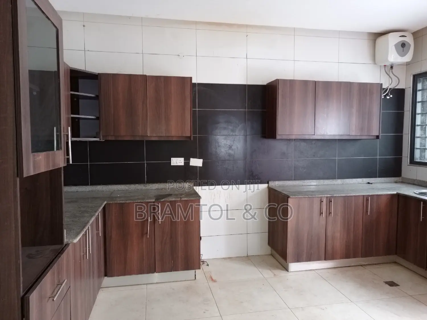 4bdrm Townhouse / Terrace in Guzape District for rent in Guzape District