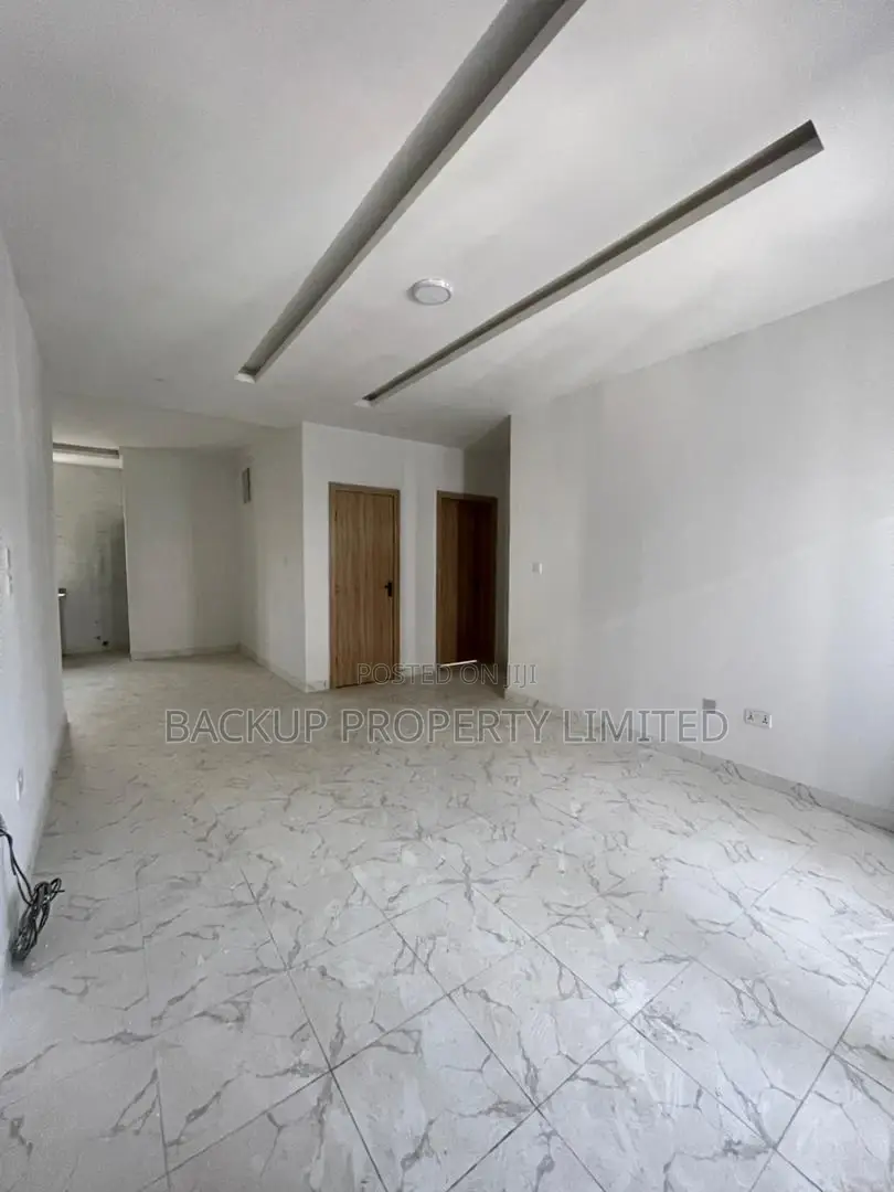 2bdrm Apartment in Lekki Phase 2 for sale in Lekki Phase 2