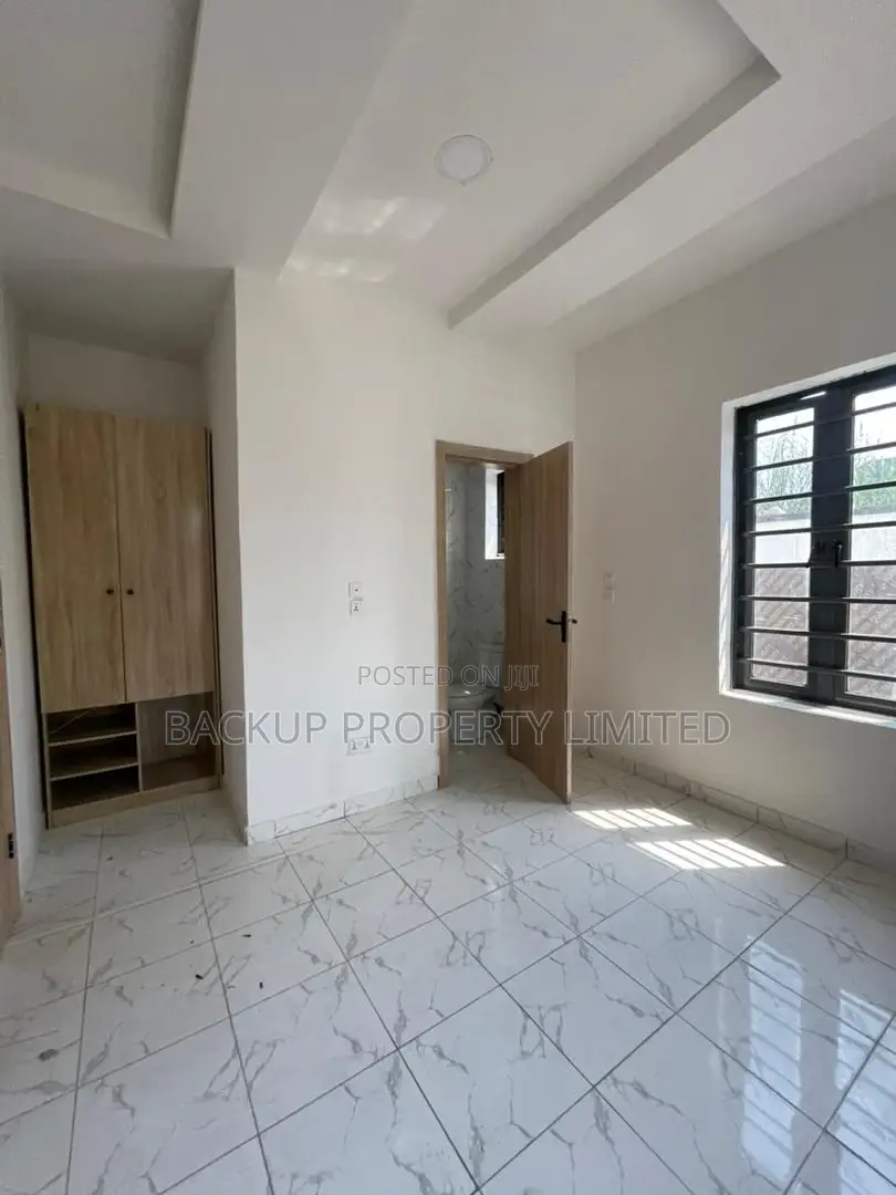 2bdrm Apartment in Lekki Phase 2 for sale in Lekki Phase 2