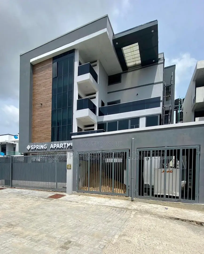2bdrm Apartment in Osapa london for sale in Osapa london