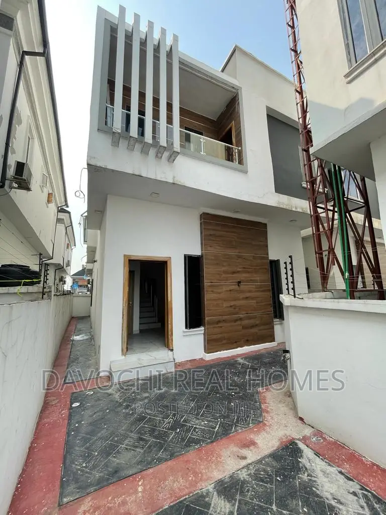 4bdrm Duplex in Chevron Drive, Lekki for rent in Lekki