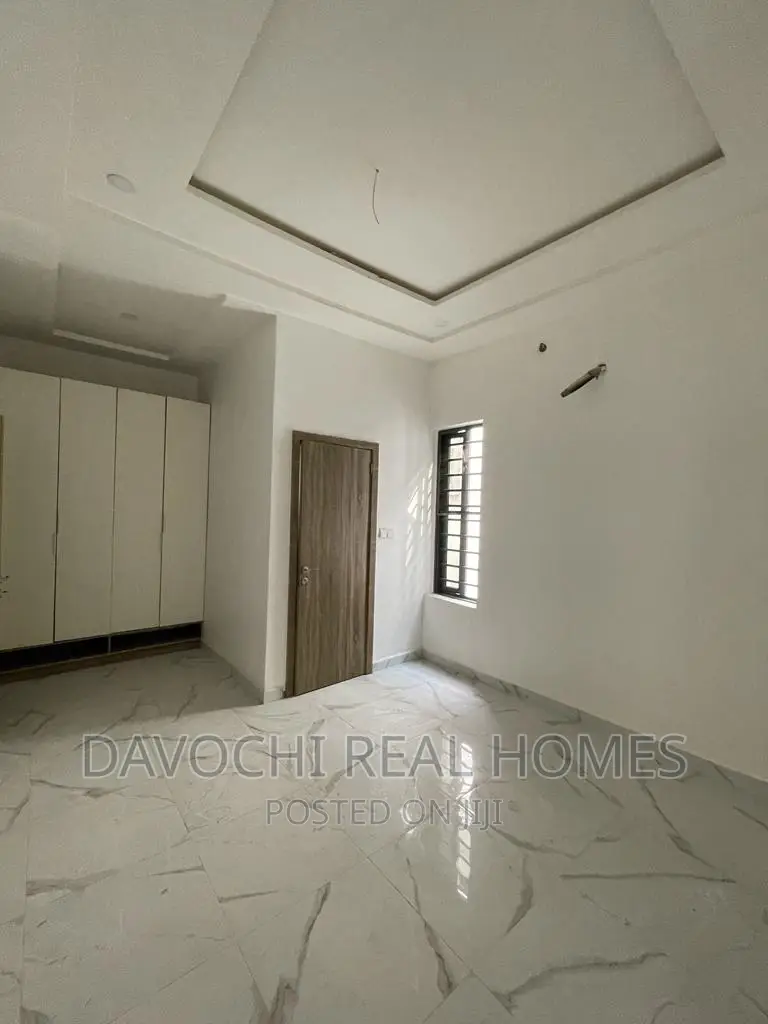 4bdrm Duplex in Chevron Drive, Lekki for rent in Lekki