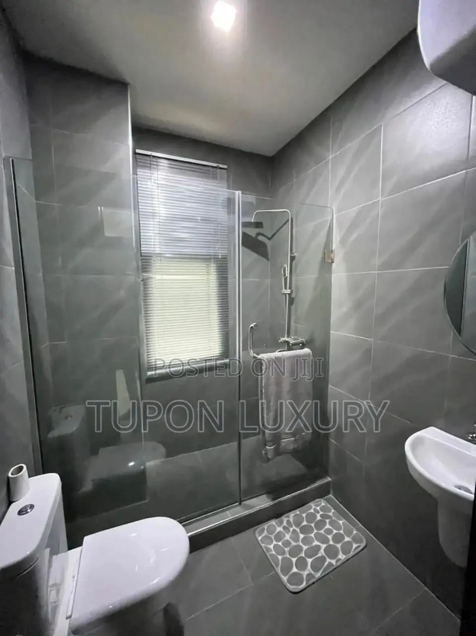 Luxury 1bedroom Apartment With Pool Gym in Lekki