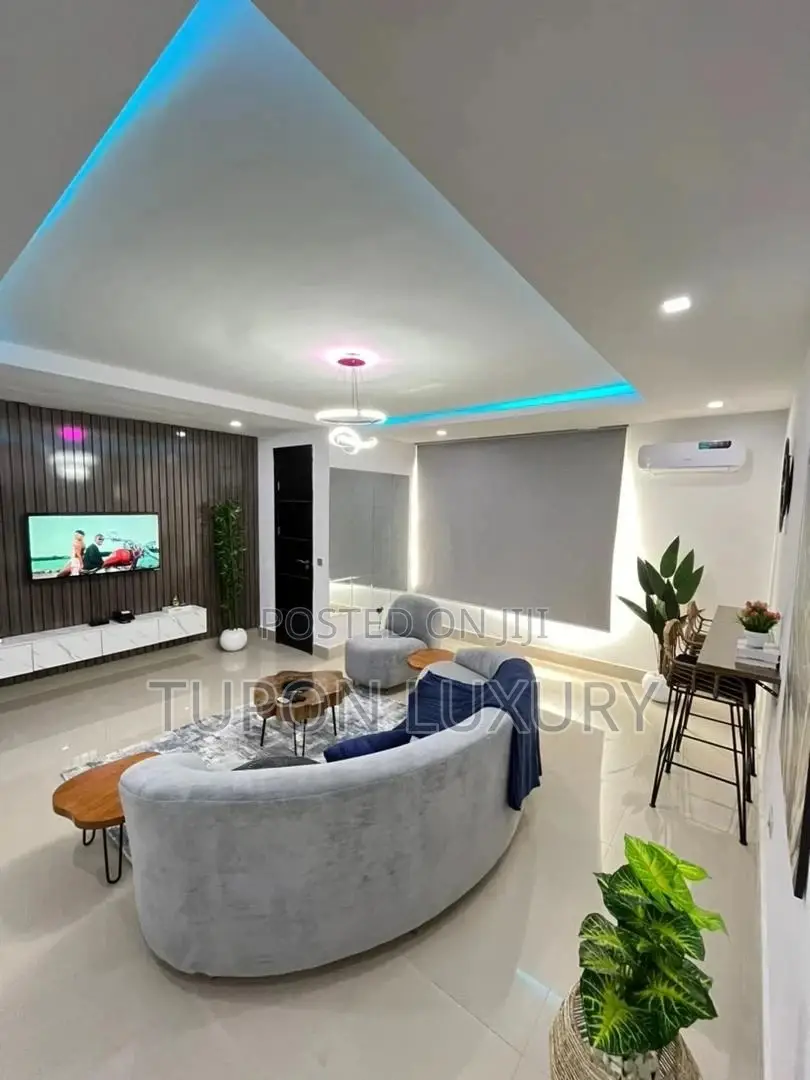 Luxury 1bedroom Apartment With Pool Gym in Lekki