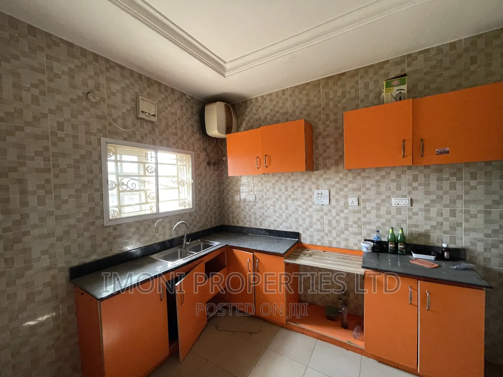 2bdrm Block of Flats in Fo1, Kubwa for rent in Kubwa