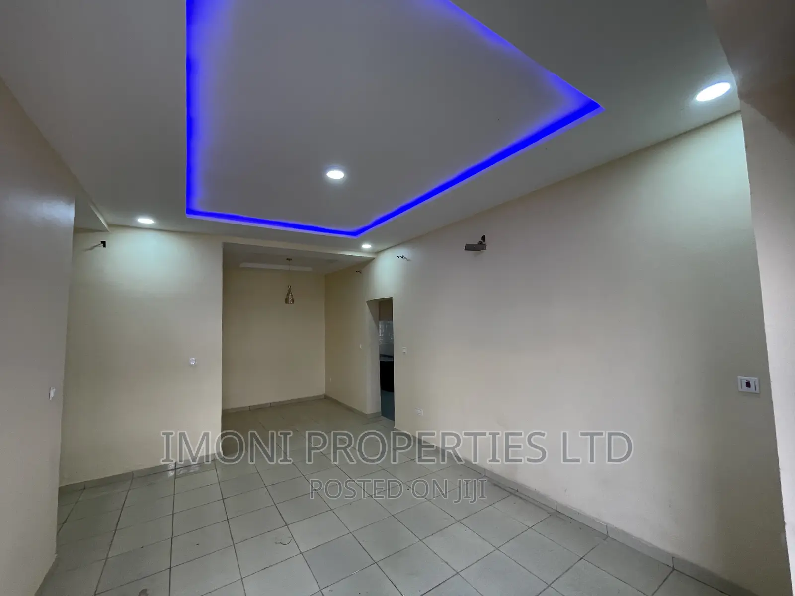 2bdrm Block of Flats in Fo1, Kubwa for rent in Kubwa