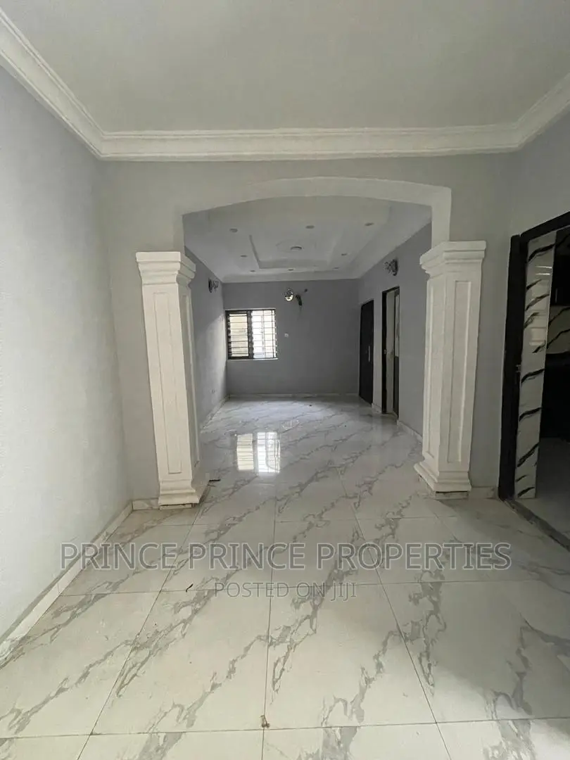 Furnished 2bdrm Block of Flats in Surulere for rent in Surulere