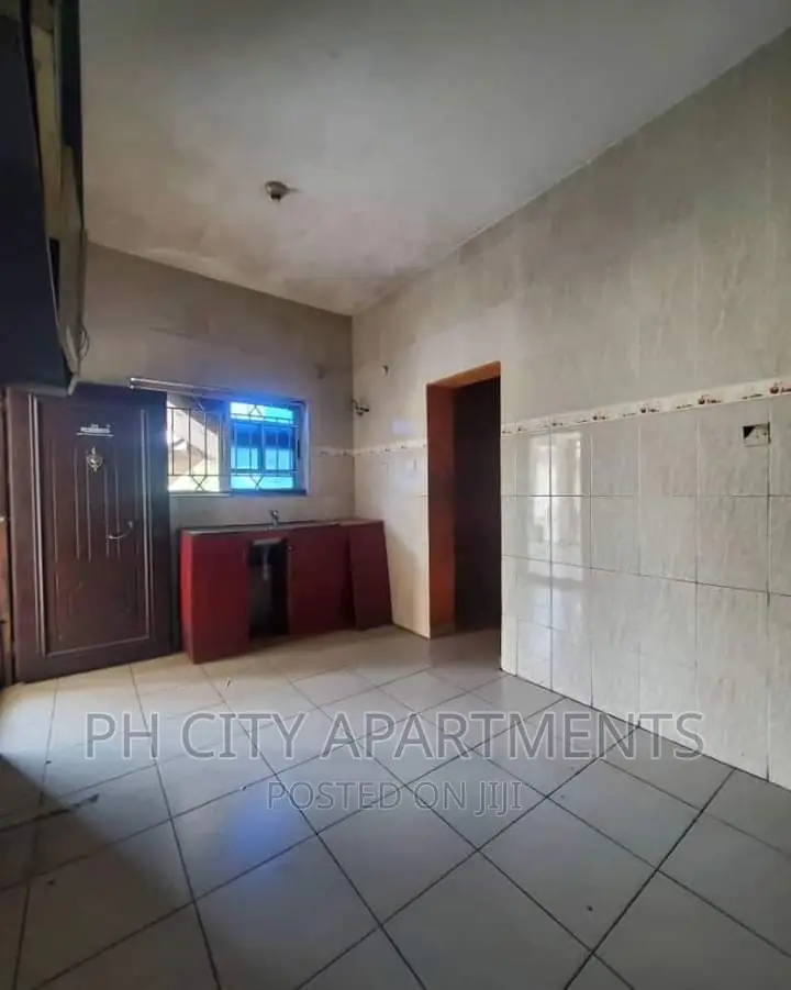 3bdrm Block of Flats in Mercy Land, Port-Harcourt for rent in Port-Harcourt