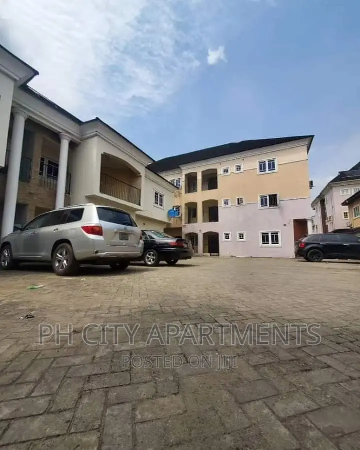 3bdrm Block of Flats in Mercy Land, Port-Harcourt for rent in Port-Harcourt