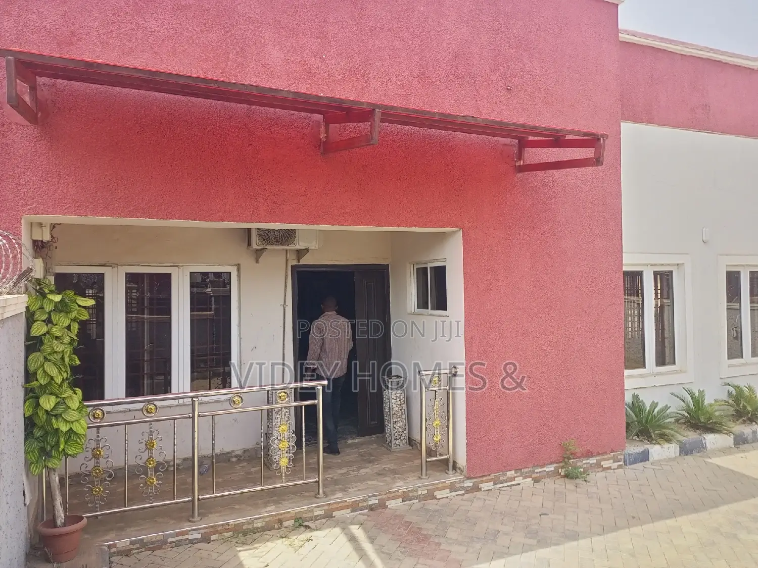 3bdrm Bungalow in Kabusa Garden Estate, Galadimawa for rent in Galadimawa