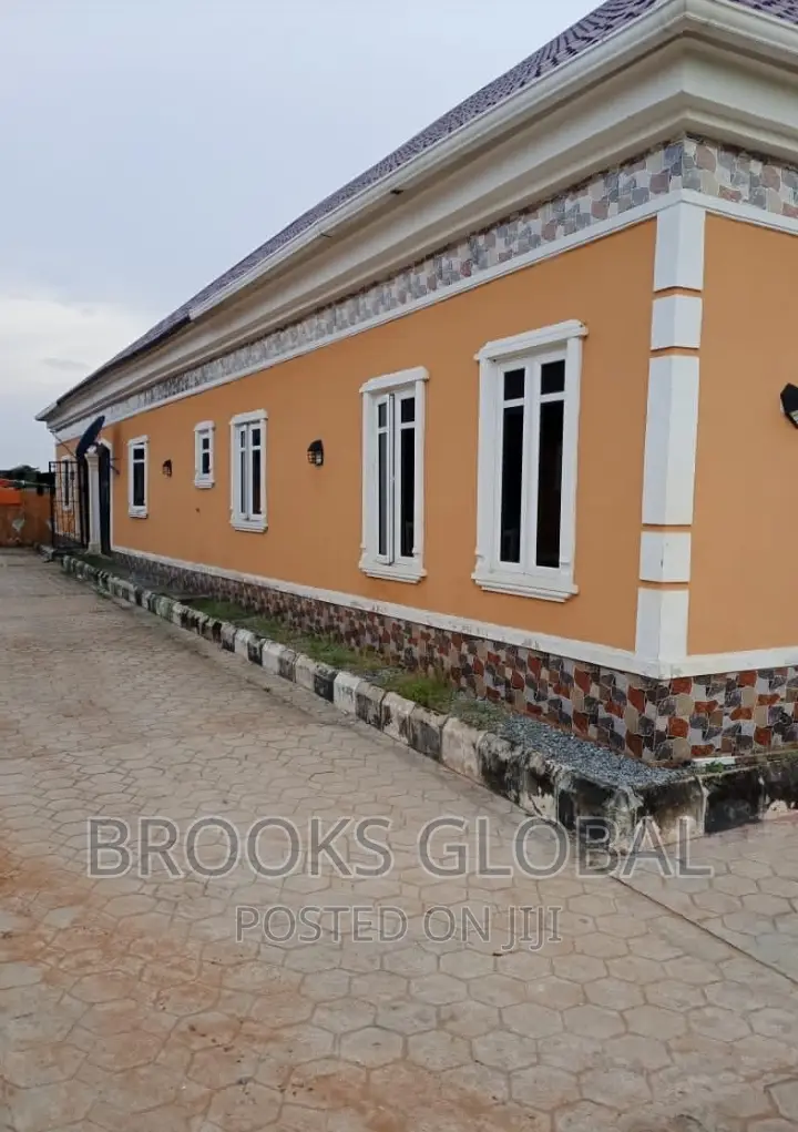 3bdrm Bungalow in Benin City for rent in Benin City