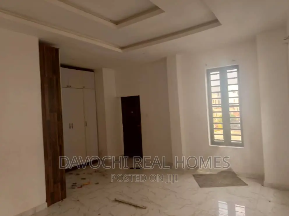 4bdrm Duplex in Ikota Villa, Lekki for rent in Lekki