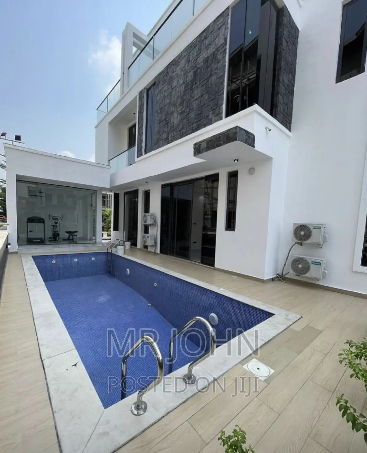5bdrm Mansion in Lekki for sale in Lekki