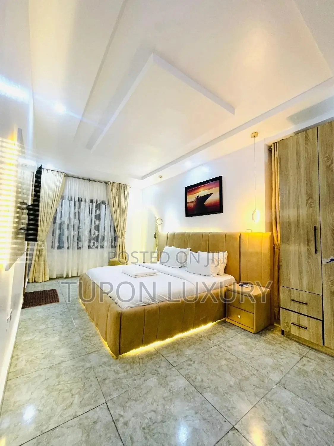 Luxury 1 Bedroom Apartment With Pool in Ikate