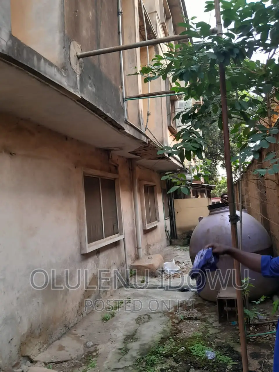 Furnished 3bdrm Block of Flats in Alimosho for sale in Alimosho