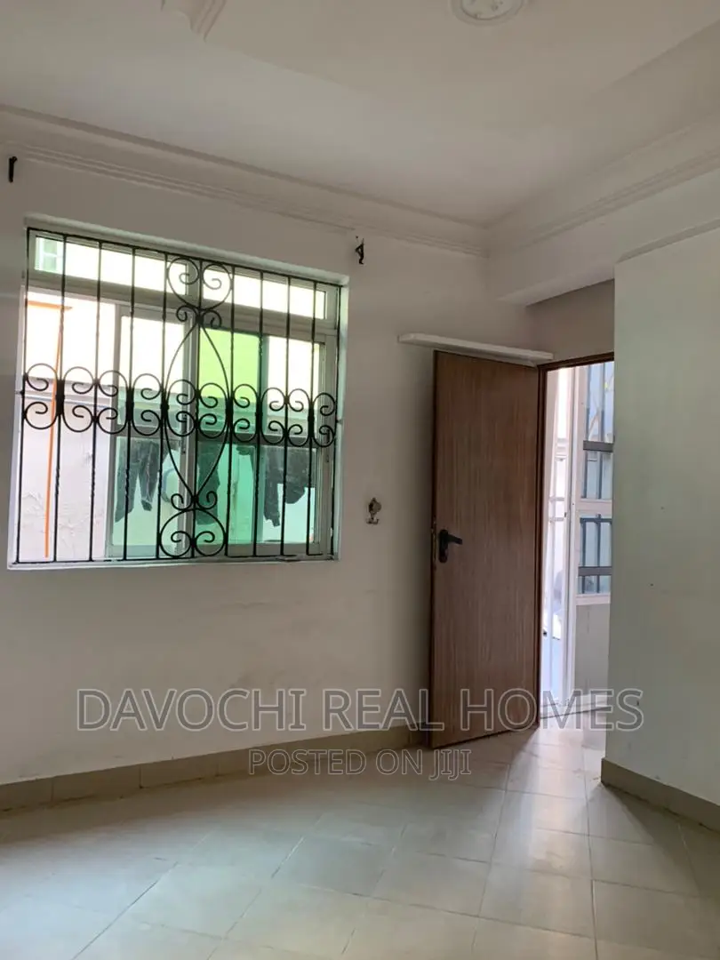 Mini Flat in Lekki Phase One for rent in Lekki