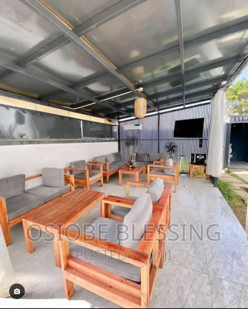 Luxury 2bedrooms Shortlet Apartment With Pool in Abuja in Wuye