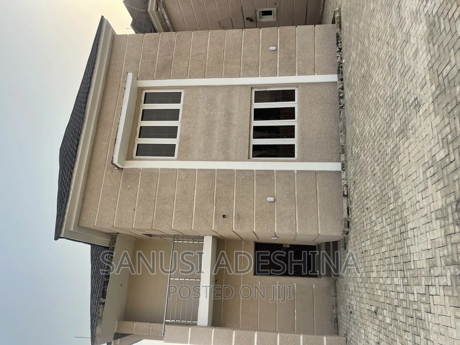 5bdrm Duplex in Guzape Fct Abuja for sale in Guzape District