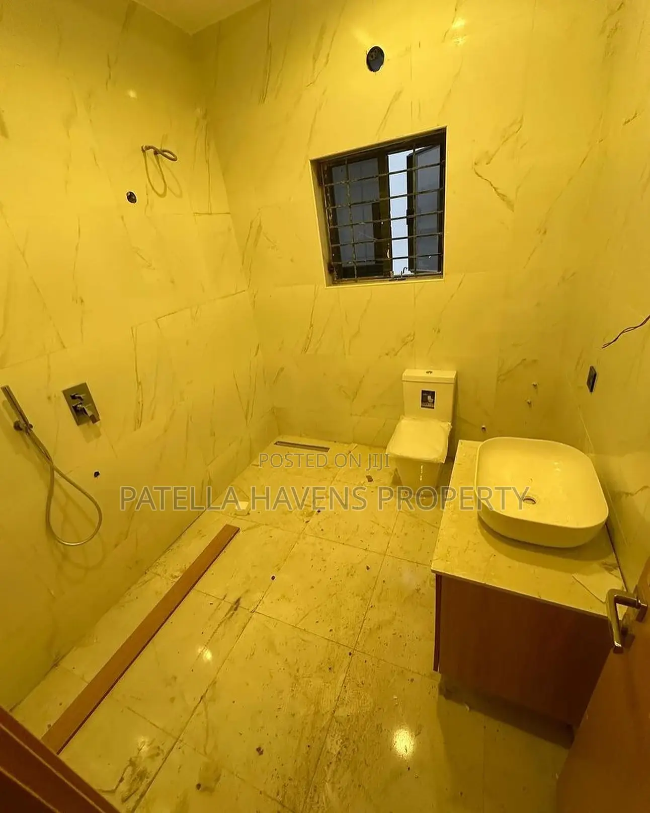 5bdrm Duplex in Gwarinpa for sale in Gwarinpa