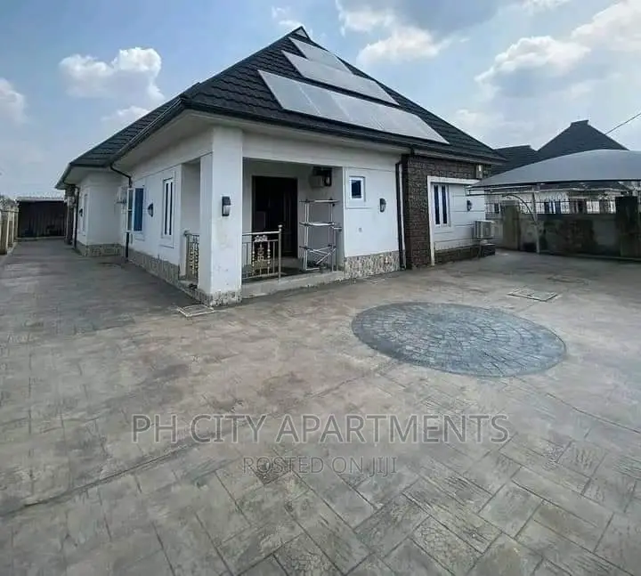 4bdrm Bungalow in Fountain Estate, Port-Harcourt for sale in Port-Harcourt