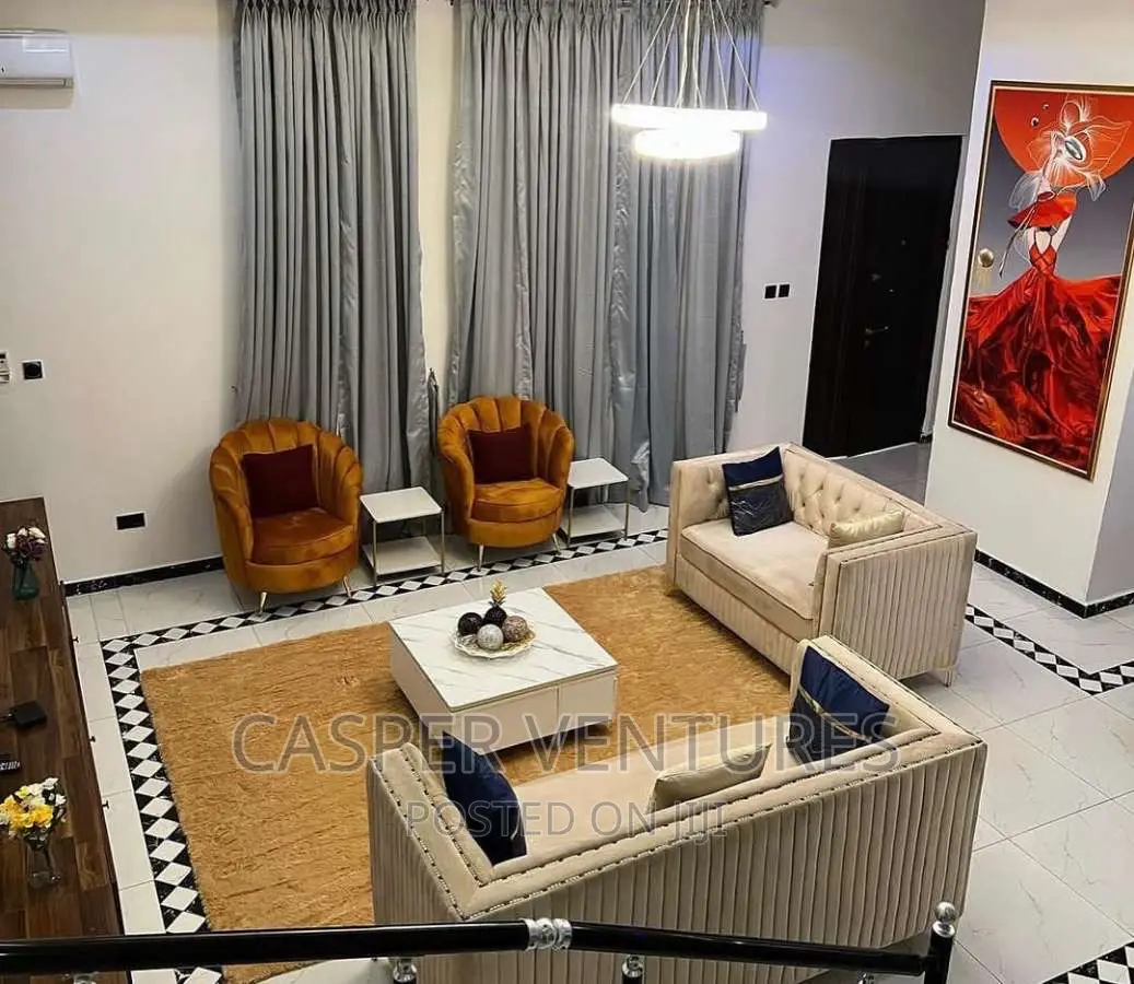 Spacious and Colorful Apartment in Lekki Phase 2