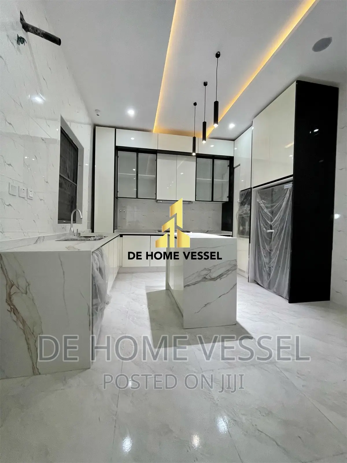 4bdrm Duplex in Lekki for sale in Lekki