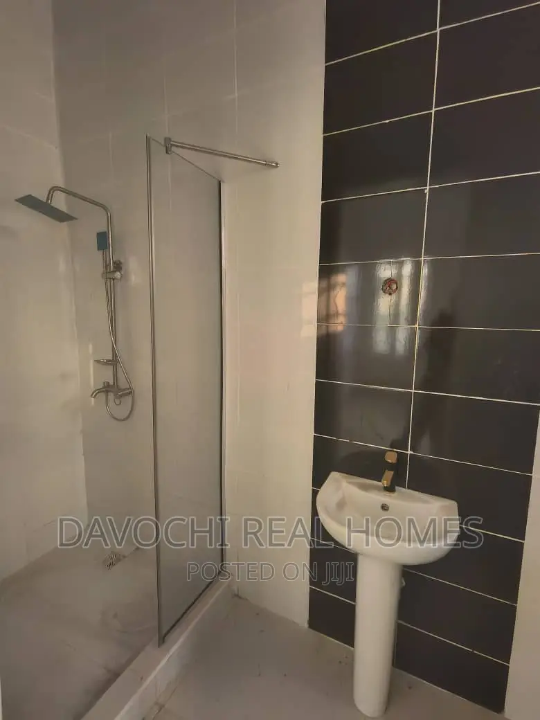 4bdrm Duplex in Orchid Road, Lekki for rent in Lekki