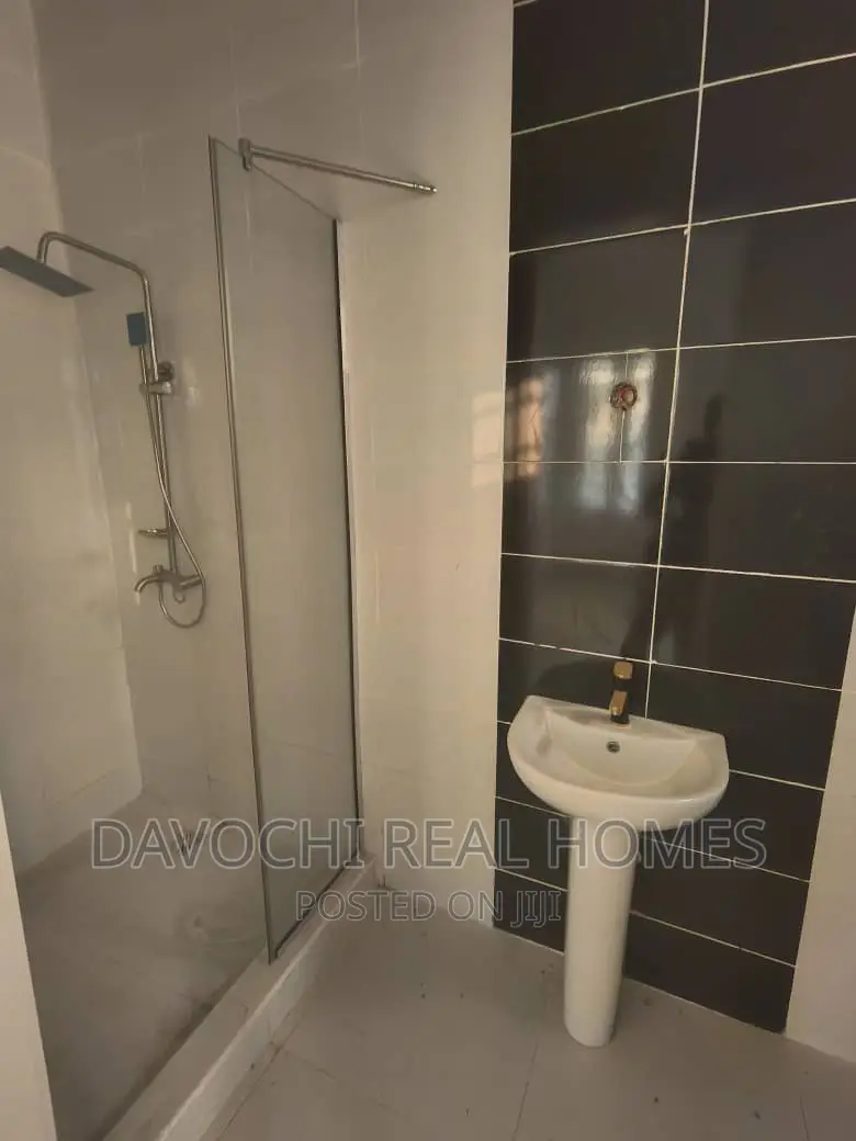 4bdrm Duplex in Orchid Road, Lekki for rent in Lekki