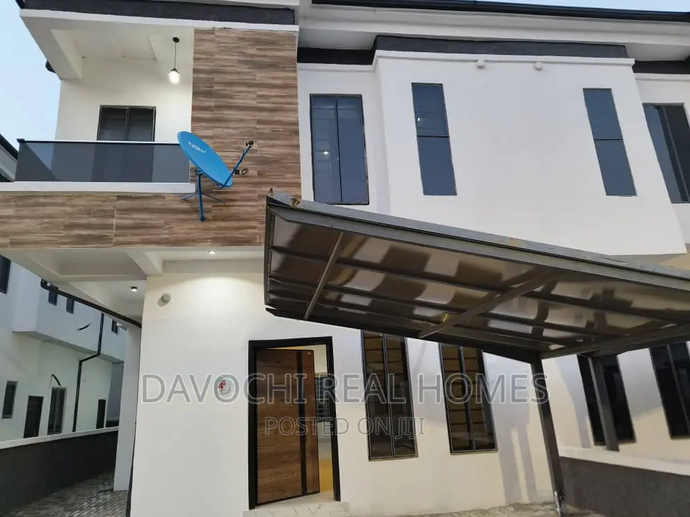 4bdrm Duplex in Ikota, Lekki for rent in Lekki
