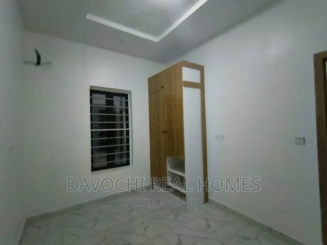 4bdrm Duplex in Ikota, Lekki for rent in Lekki