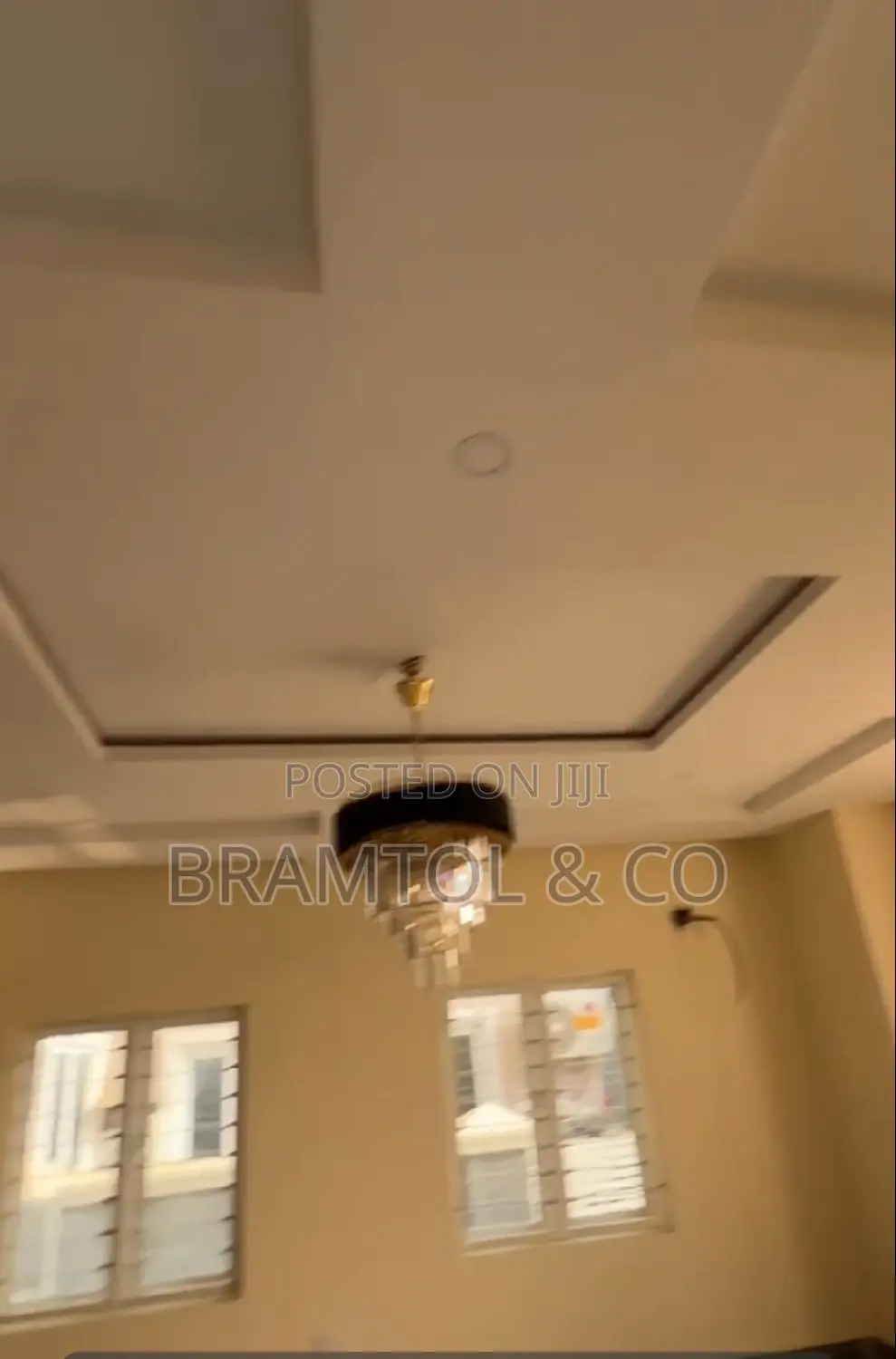 5bdrm Duplex in Kaura for rent in Kaura