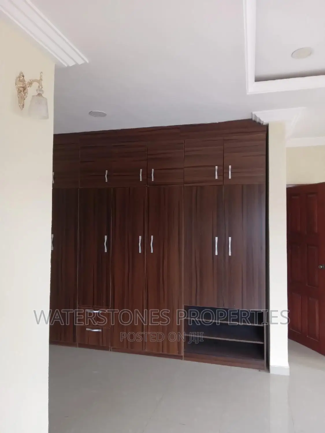 2bdrm Block of Flats in Asaba, Oshimili South for rent in Oshimili South