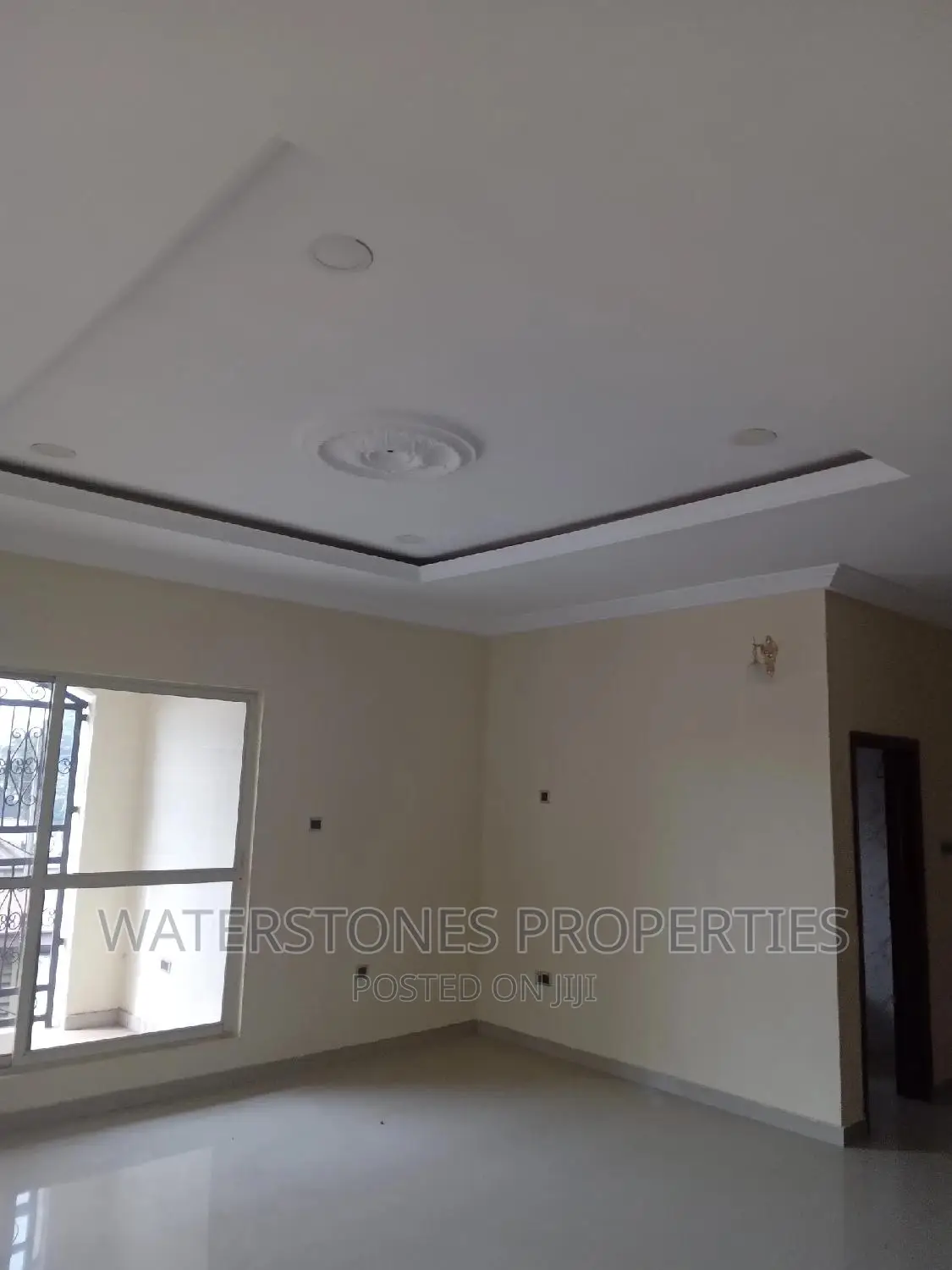 2bdrm Block of Flats in Asaba, Oshimili South for rent in Oshimili South