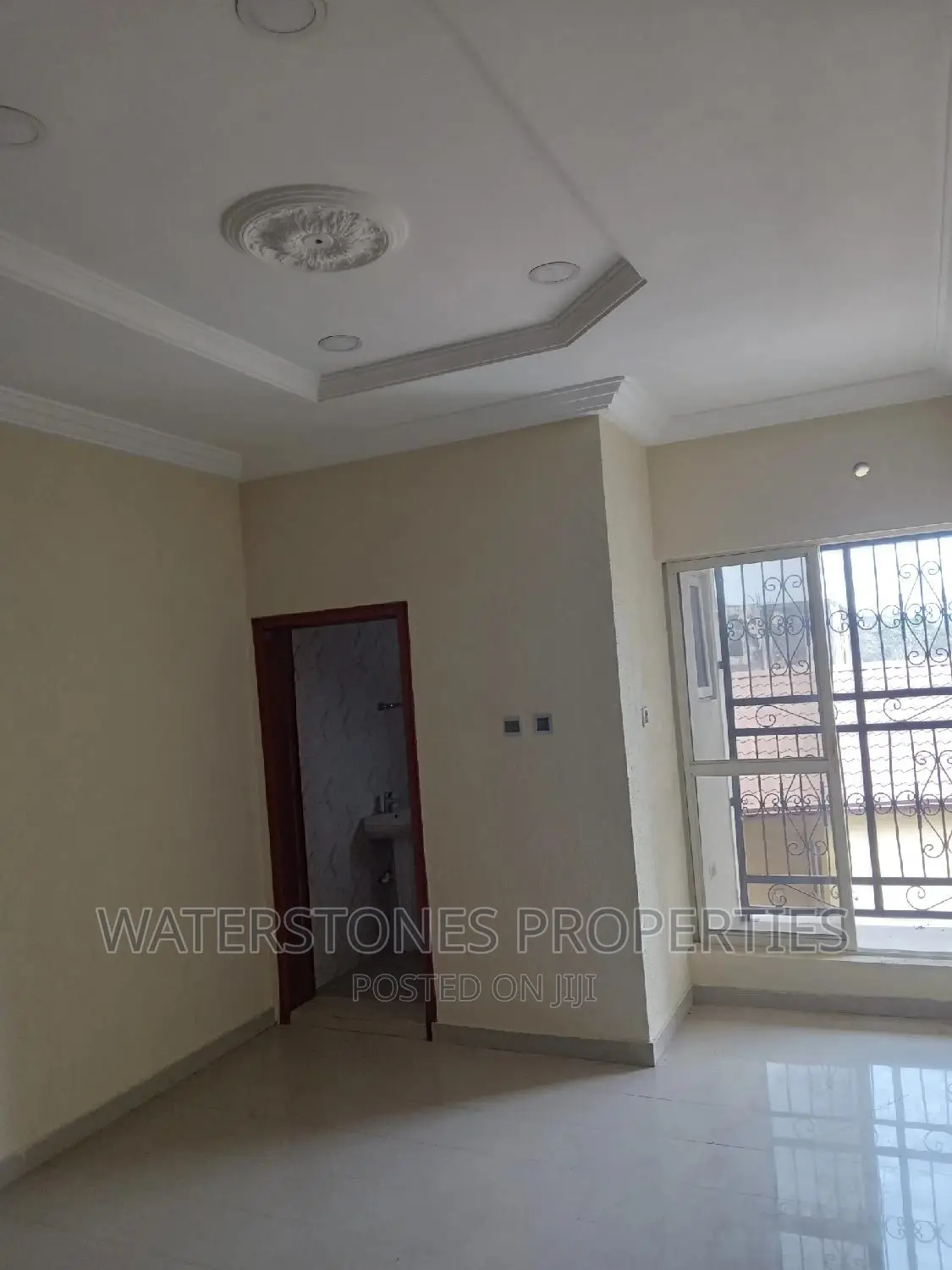 2bdrm Block of Flats in Asaba, Oshimili South for rent in Oshimili South