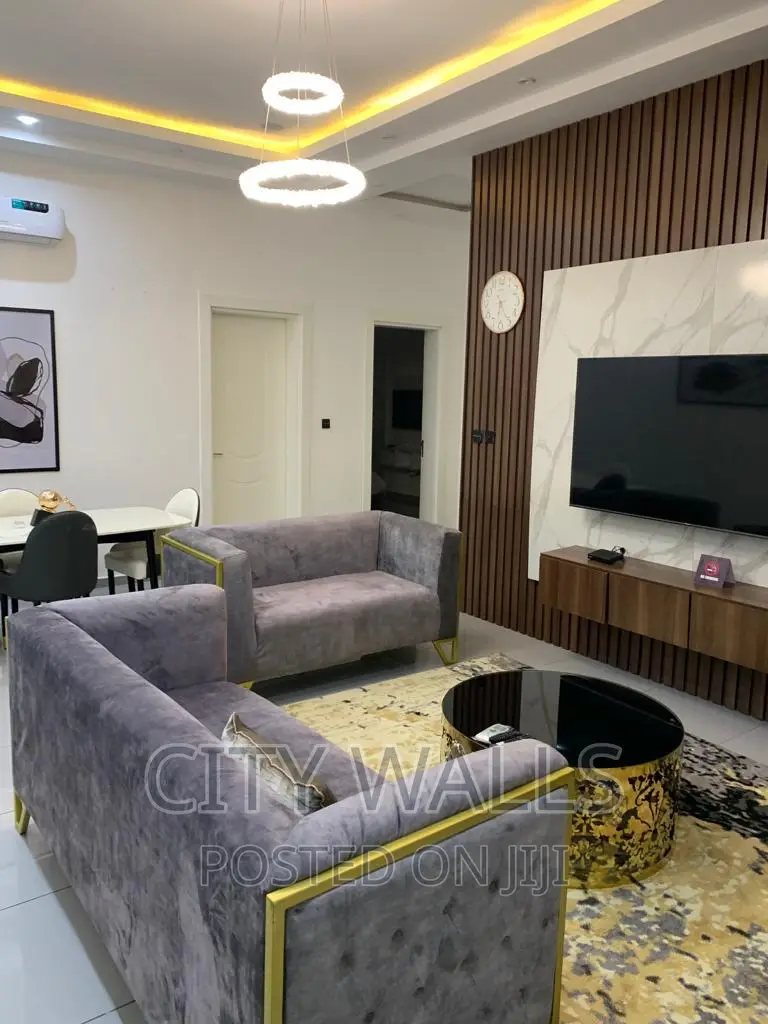 Furnished 2bdrm Block of Flats in Lekki Phase 1 for sale in Lekki Phase 1